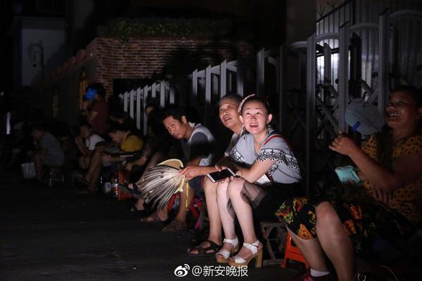 叔叔帮你检查用大虫吃小虫视频