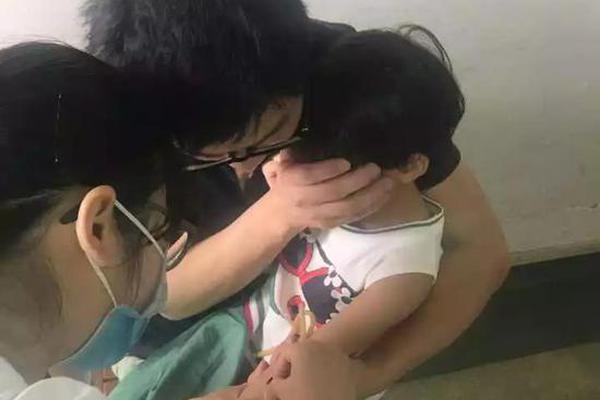 李毅吧900期最新一期内容介绍